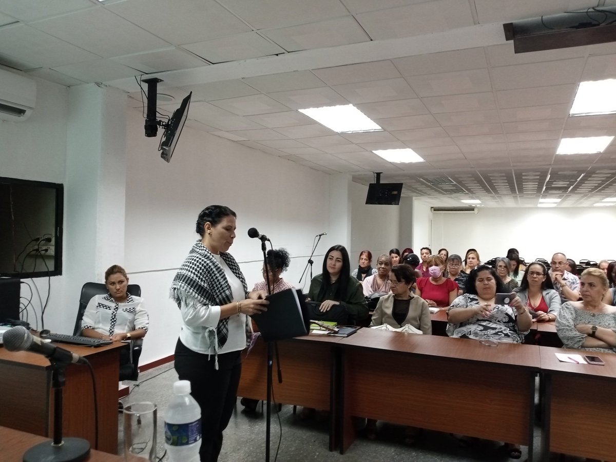 Se desarrolla Taller Nacional de Enfermería Comunitaria con la representación de todas las provincias de #Cuba.
#MejorEsPosible.#YoVotoXTodos.