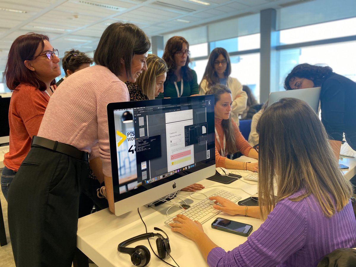 42MadridFTef's tweet photo. Estamos llegando al final de esta Piscine Discovery Web Women's Edition en #42MadridFtef y nuestras participantes siguen aprovechando cada minuto para aprender juntas👩💻💜 #programacion #mujeresprogramadoras https://t.co/zuVDhI5HMW