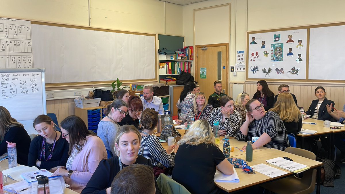 Lottie Bond (@mermaidlottie) on Twitter photo Very honoured to be working with <a href="/StoryloverJudy/">Judy Clark</a> on our Revisiting Writing course for <a href="/PlymouthTSA/">PTSA</a> over the next few months. Great to have a room full of like-minded, literacy lovers! <a href="/CiaraEMoran/">Ciara Moran</a> Very honoured to be working with <a href="/StoryloverJudy/">Judy Clark</a> on our Revisiting Writing course for <a href="/PlymouthTSA/">PTSA</a> over the next few months. Great to have a room full of like-minded, literacy lovers! <a href="/CiaraEMoran/">Ciara Moran</a>