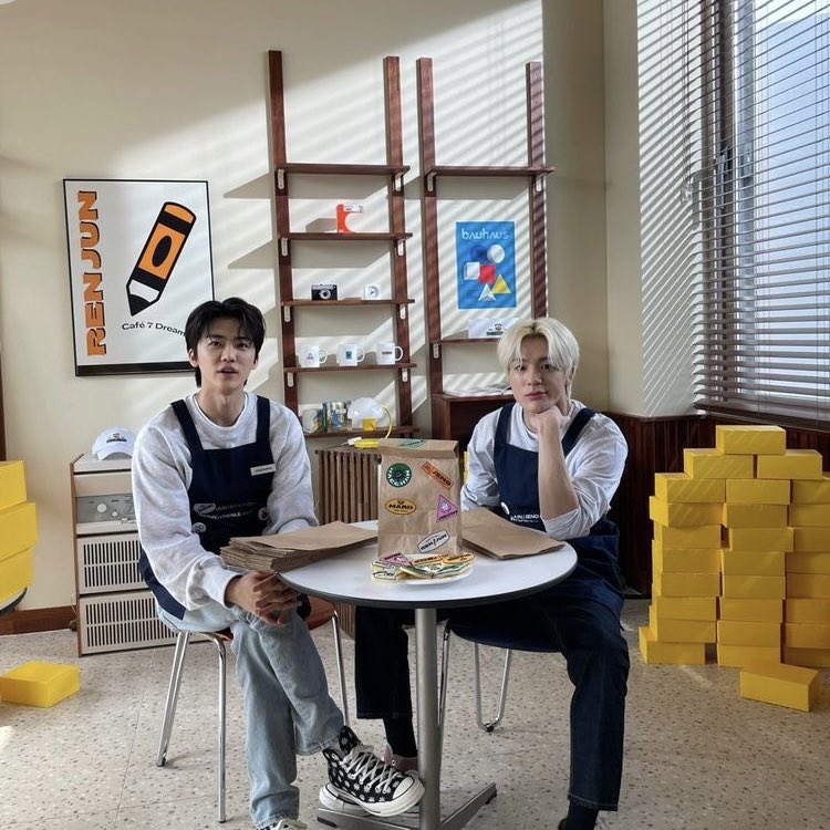 scrastj's tweet photo. nomin short au!

[ o k e  b o s ! ] https://t.co/4y6EMaj8nw