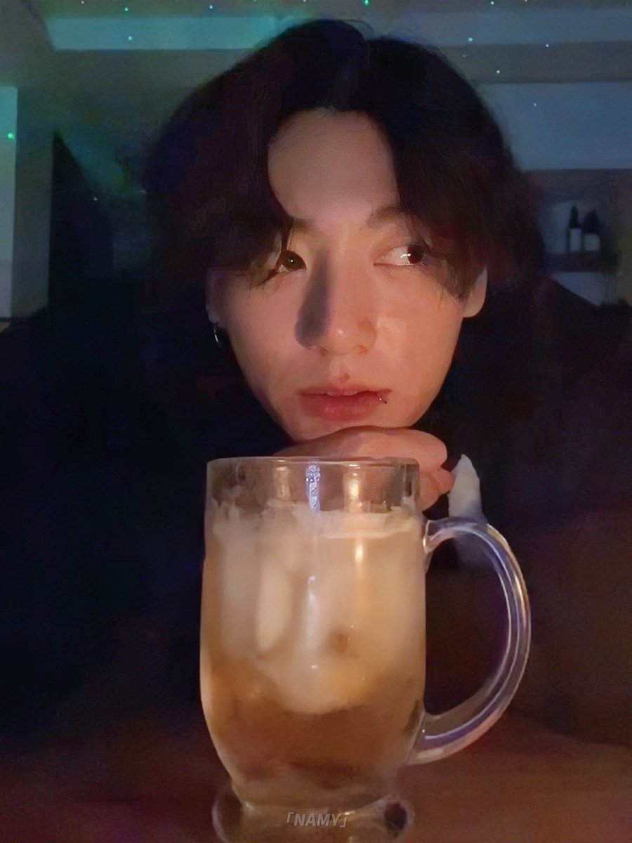 NAMY32724006's tweet photo. Part.1 ：）🥃

#jungkooie #JUNGKOOK #BTSJUNGKOOK #정국 https://t.co/MlAi3u7G6e