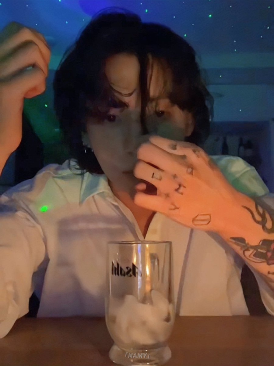 NAMY32724006's tweet photo. Part.2 ：）🥃 https://t.co/ANqUILJzrc