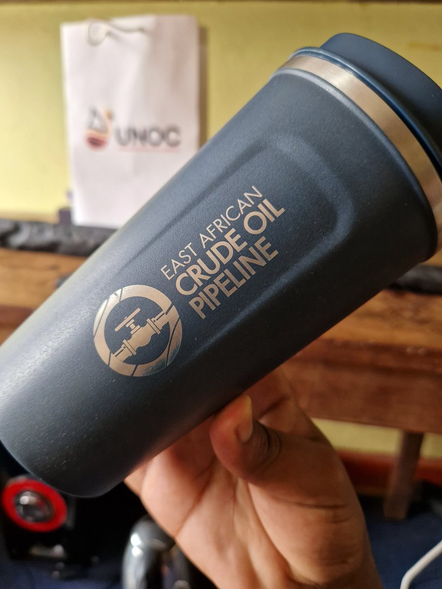 kamwes_'s tweet photo. Thank you @UNOC_UG for my gifts for participating in the #AskUNOC challenge.
Now no more missing lectures because of rain.
Am grateful 🙏 🙏 https://t.co/o8FgT3wXbR