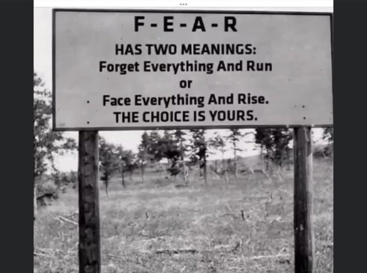 MartinWeedall's tweet photo. Love this - always two ways to tackle anything 👍🏻 #meaning https://t.co/ONExkCjasV