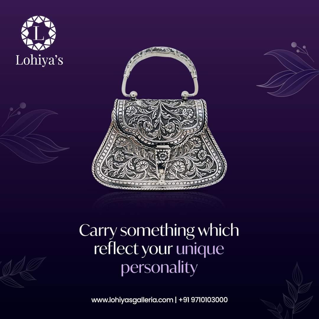 LohiyasG's tweet photo. Carry a piece of luxury that reflects your personality. Lohiyas Galleria crafted this silver handbag for those who like to grab all the attention with their choices.
For Buying Such Amazing Silver and Gold Products
Contact Us at +91 97101 03000
#silverhandbag #silverhandbags https://t.co/xGmJ26uz4h