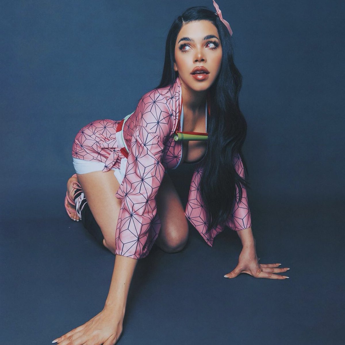 Actualización Spotify — Oyentes Mensuales.

@KeniaOS — 8,401,278 (+160,209)

*nuevo peak más alto en su carrera*