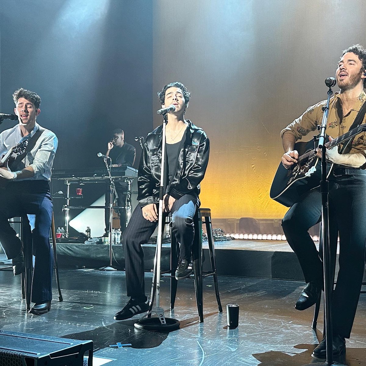 confirmed360's tweet photo. π Weβre a Sucker for Jonas Brothers on Broadway π All Broadway experience can be booked through concierge@confirmed360.com #clientpov #experience #broadway #jonasbrothers #access #concierge https://t.co/h6HEriP9e1