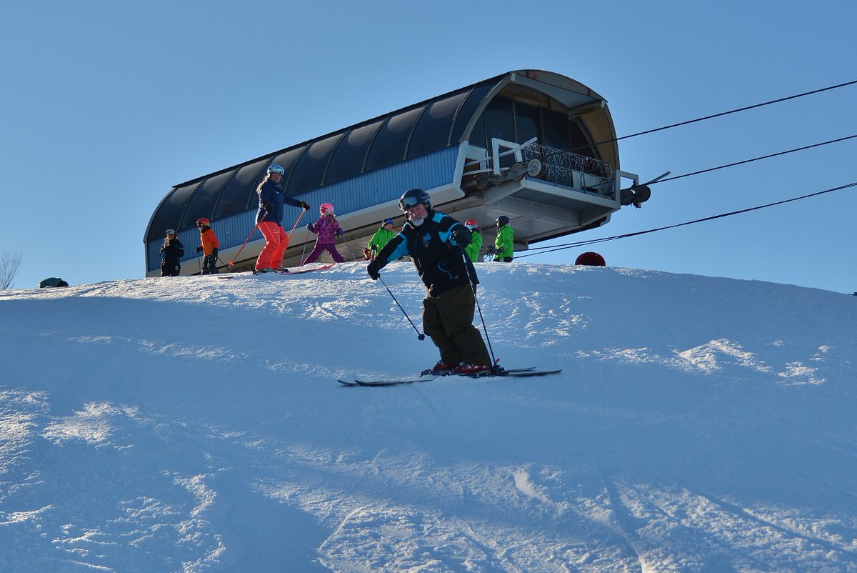 No matter what kind of turns you like to make at Mt Holly, we have great conditions right now. Another Bluebird Day with tons of Sunshine. We're open 2pm-9pm today, Wednesday, March 15. Hit the slopes, make some turns, and enjoy the snow .... Where the North Begins. #SkiMtHolly