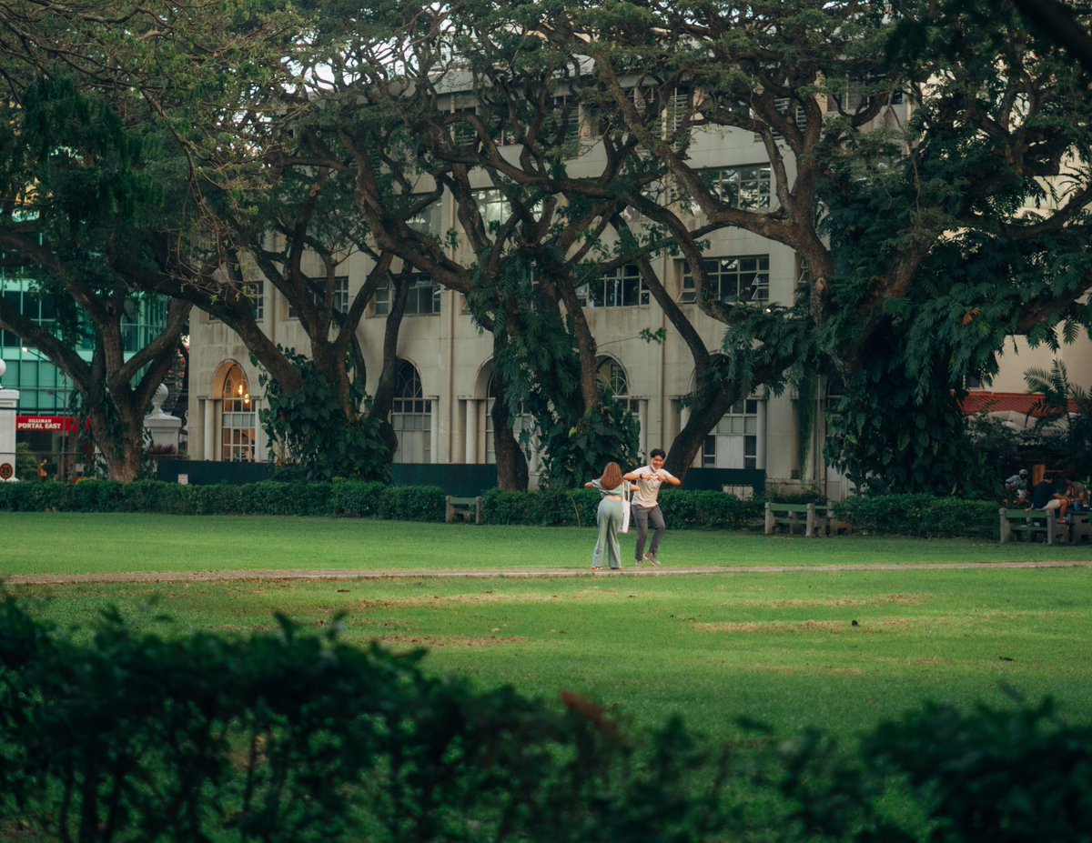 chloe_dakay's tweet photo. the cutest campus stolen shots 🥹🫶🏼

📸: @CyrilJayOrtega https://t.co/3aiSI6ADGE