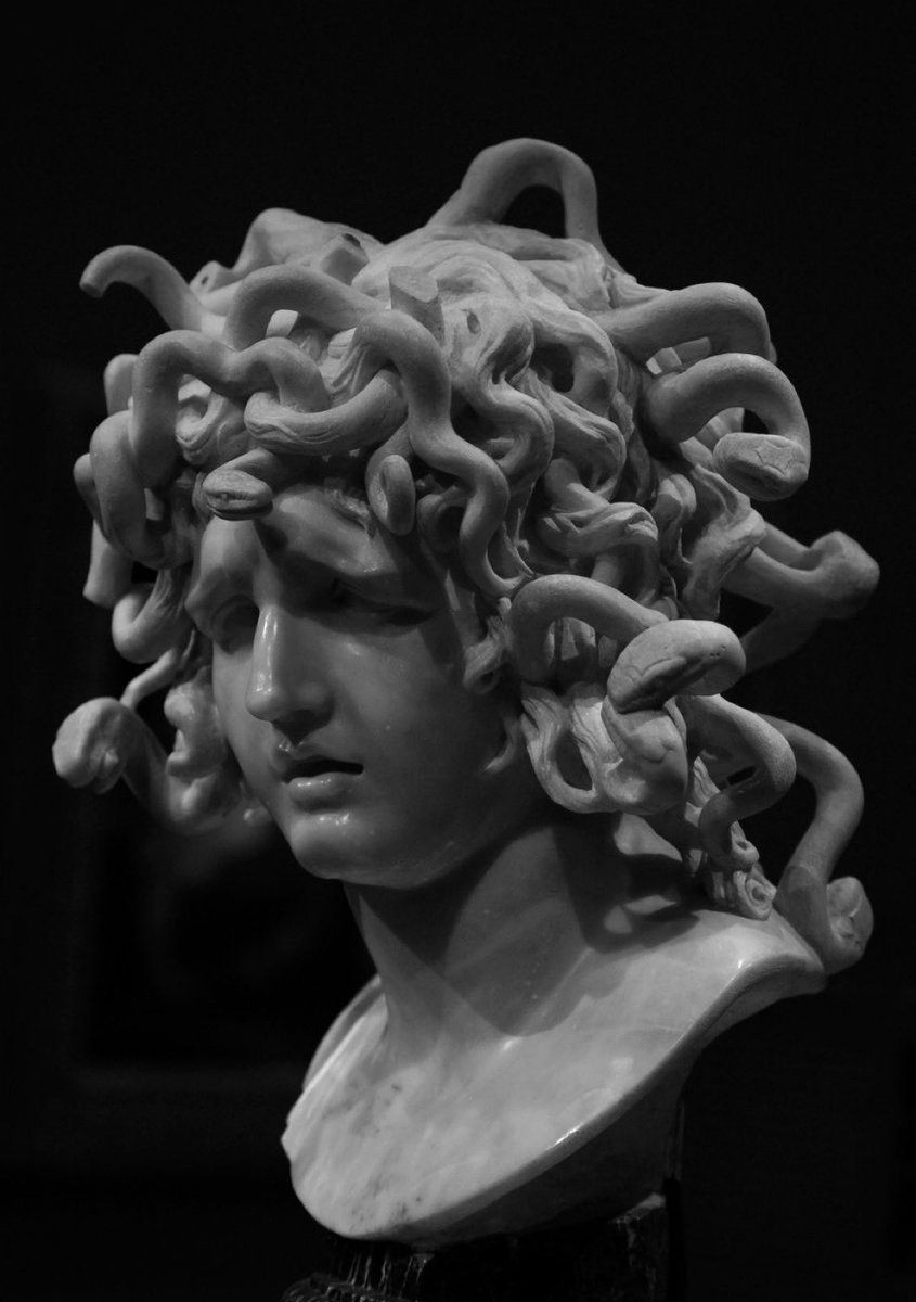 #Medusa #snakes #love #mythology