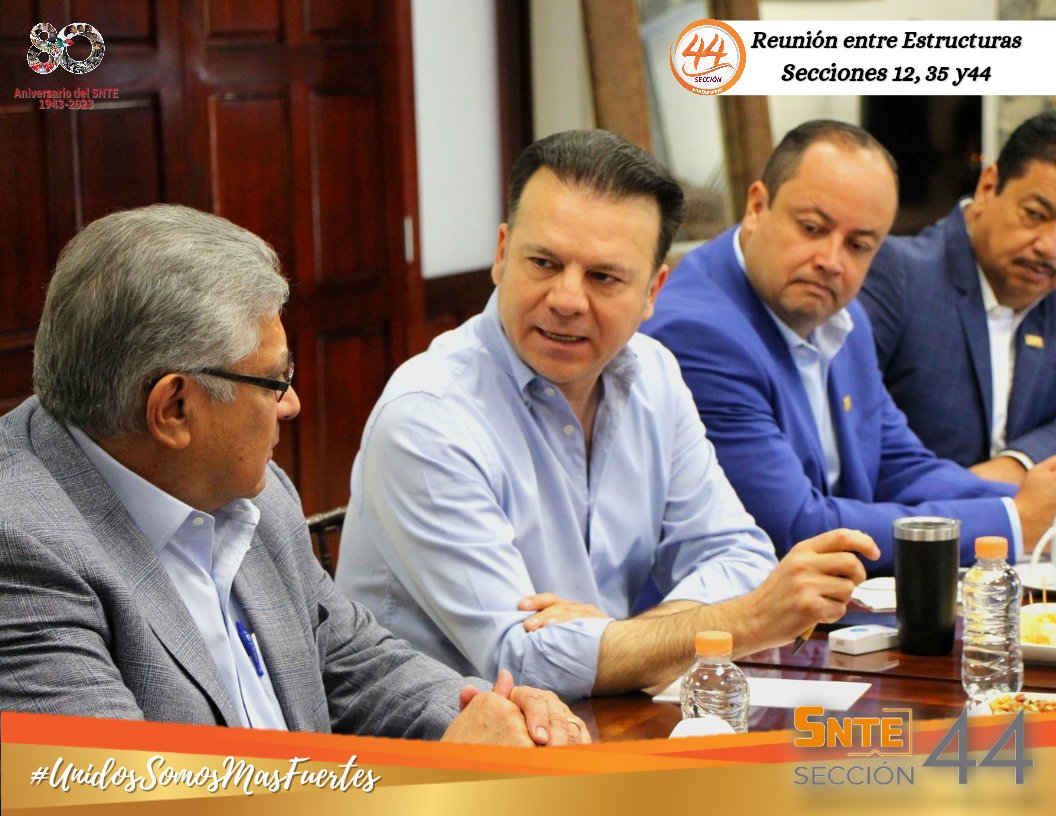 Seccion44SNTE's tweet photo. #SNTESeccion44
#UnidosSomosMasFuertes

El Magisterio Duranguense está comprometido con la calidad de la educación y con un gran proyecto educativo.

"Hay dos maneras de enfrentar las crisis en las organizaciones, la mas sencilla es como lamentación, queja y sufrimiento; (1/2) https://t.co/24GmCHXcoJ