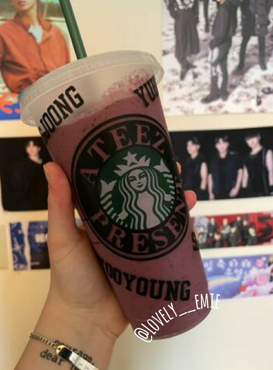 Lovely__Emie's tweet photo. YASSS! I keep forgetting to post! ❤️ This is a cup I decorated for my dear Atiny I finally met at an Ateez concert! Message me if anyone would like to purchase one! @atylinquel Thank you for making it look more beautiful 😍 #ATINY #8M1T https://t.co/SrDqgPXRqr