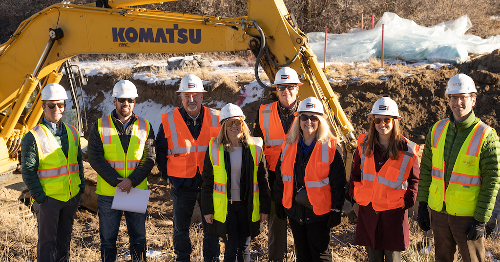The Miller's Landing crew loves getting out of the office on-site. Especially when the sun is shining!

#CastleRock #CastleRockCO #CastleRockColorado #DouglasCounty #ColoRADo #OpenSpace #Liveability #BestPlacesToLive #BestPlaceToWork #Construction