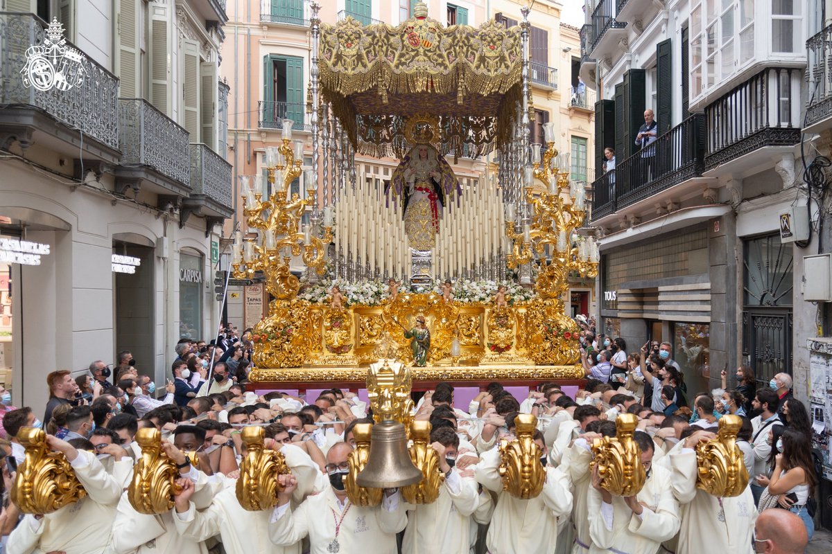 CONSOLACIÓN 💜 | Hoy es miércoles malva, miércoles de Consolación y Lágrimas.

"Alégrate, llena de gracia, el Señor está contigo". 

📸 @javierdiaz_ssgr 

#CofradíasMLG #ArchiSangre