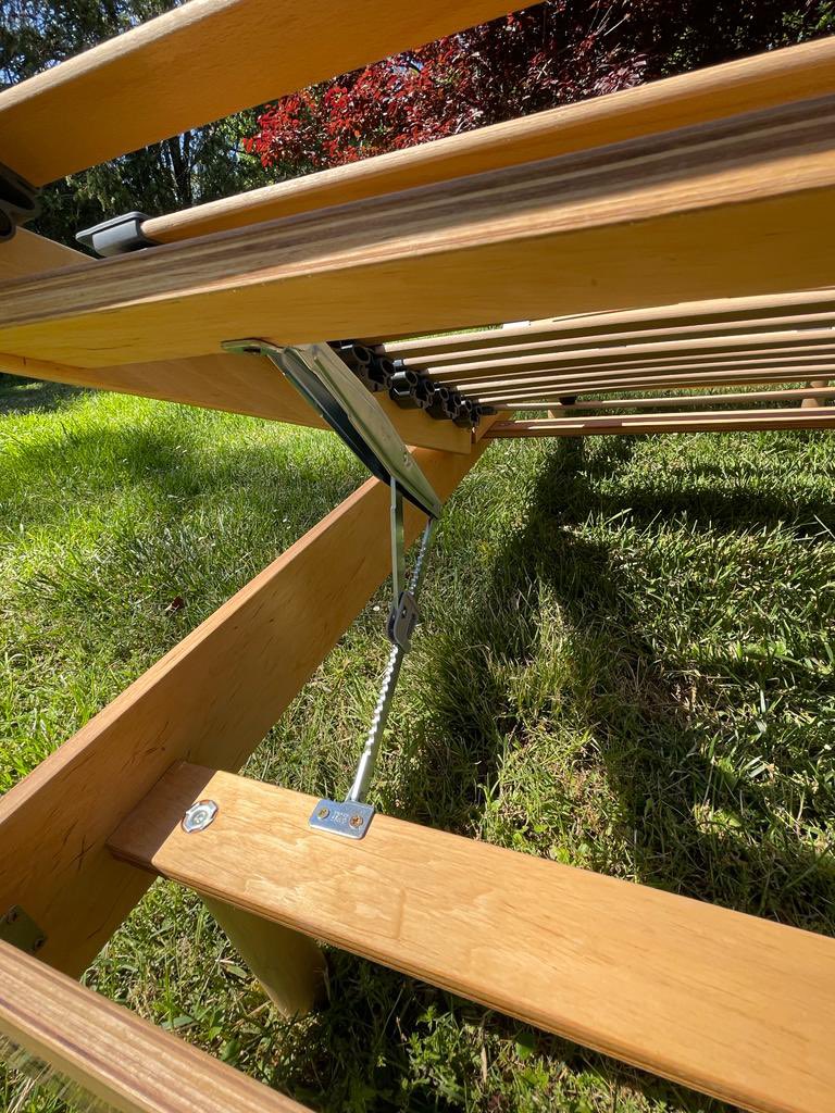LaCamaAzul_'s tweet photo. SOMIER DE MADERA DE HAYA ECOLÓGICO – LA CAMA AZUL
La elección de un somier adecuado puede marcar una gran diferencia en la calidad de nuestro sueño y nuestra salud. #somierecologico #camaecologica 

https://t.co/gaTaeEhg1G https://t.co/bPndSVQPQg