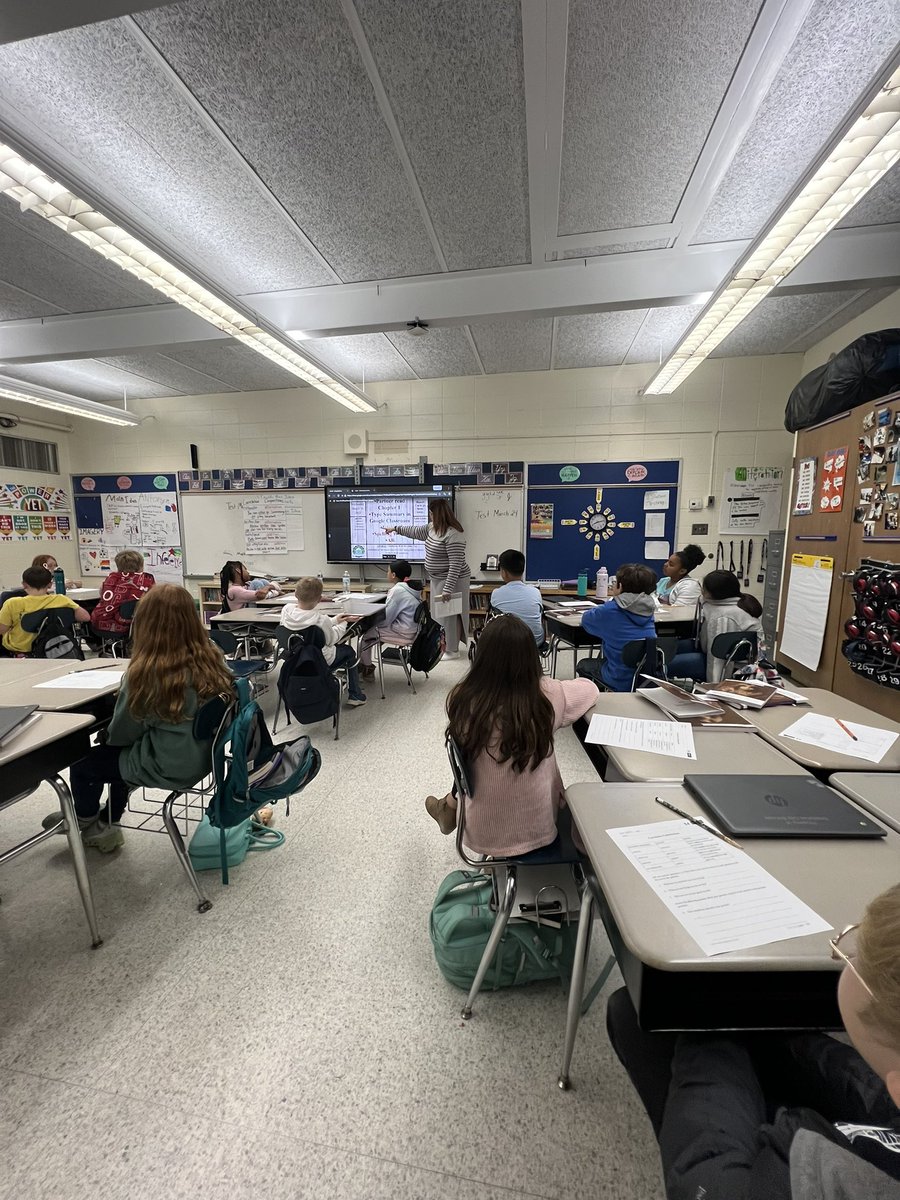 HughescChristie's tweet photo. Amplify supporting teachers with modeling grammar lessons @Rucker Blvd #ECSPD https://t.co/OT3Ckg02UT