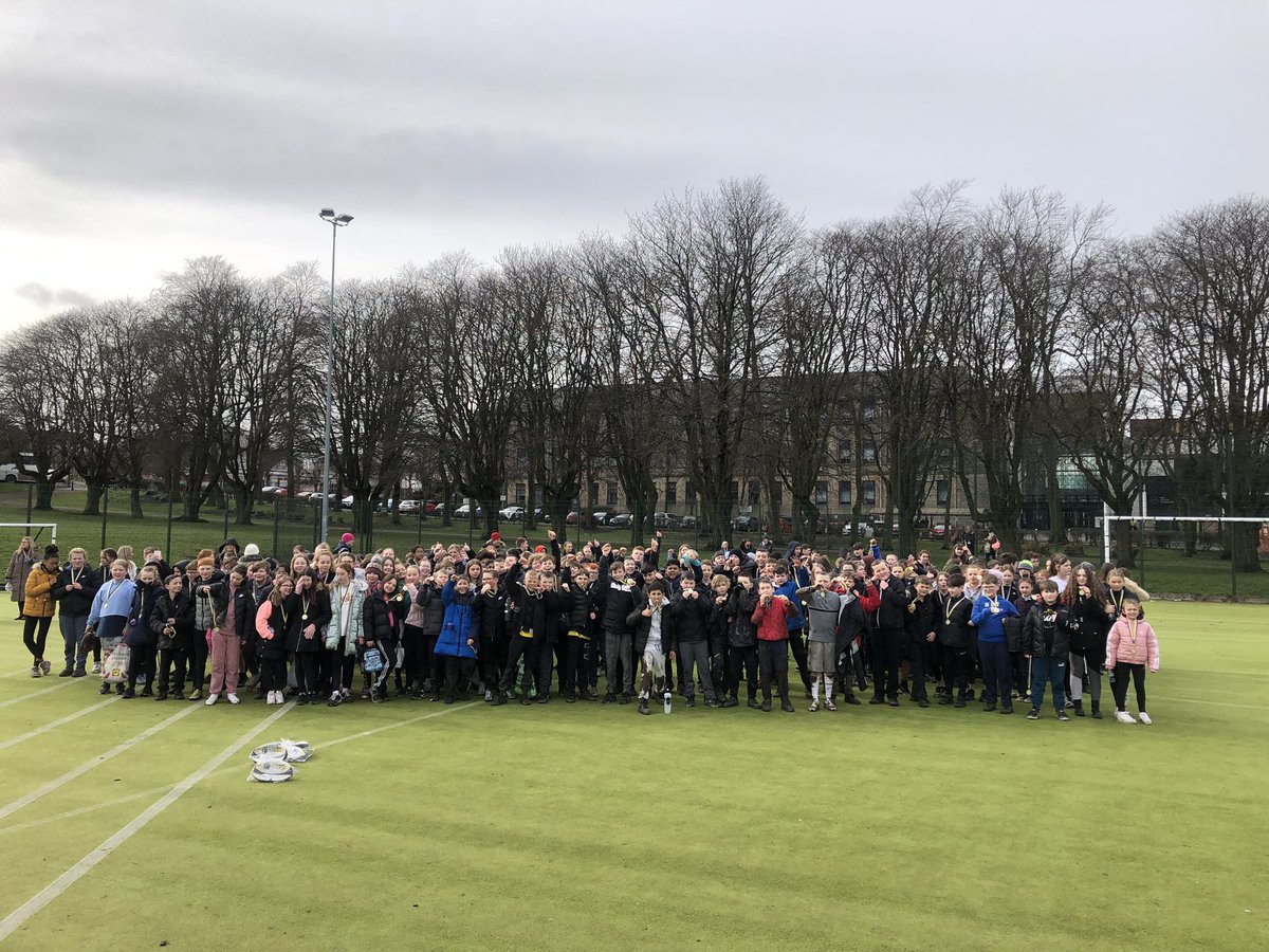 MrSofr's tweet photo. Scottish Rugby Schools Week at @coatbridgehigh #GlaNorth, #CashBackScot, #CB4C, #RugbyDevelopment, #rugbyvalues, #wdrfc1, #AsOneAtHome #EveryonesGame
@JenMiller_Rugby @AilidhHood @PeterBurgon @Scotlandteam @CashBackScot @sportscotland @Nicole_Stark94 Great fun had by all. https://t.co/LDUsNmkMU0