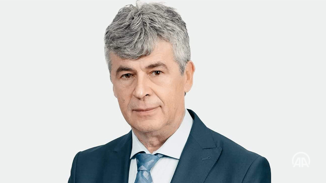 aa_balkans's tweet image. #BiH: #ZijadNišić izabran za #gradonačelnik #Brčko distrikta 
v.aa.com.tr/2846515