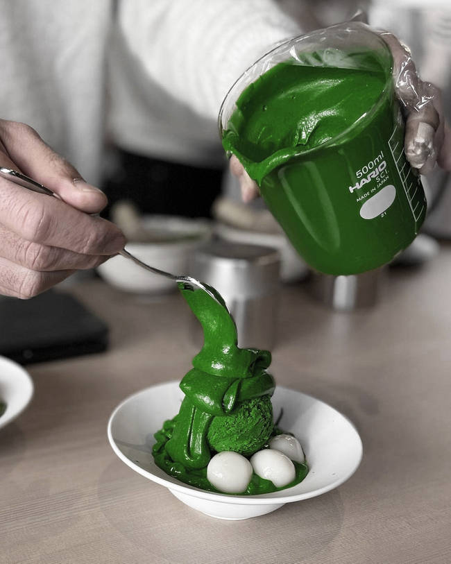 Matchaeologist's tweet photo. We’re in #MatchaParfait Heaven over here! 😍 Tag a friend with whom you’d love to share this delicious #MatchaCreation captured by @ matcha.mochico!🌿 Visit https://t.co/SYBPORllrE and explore our artisanal matcha range that will give you a myriad of possibilities in the kitchen! https://t.co/Iyz2WWYKb9