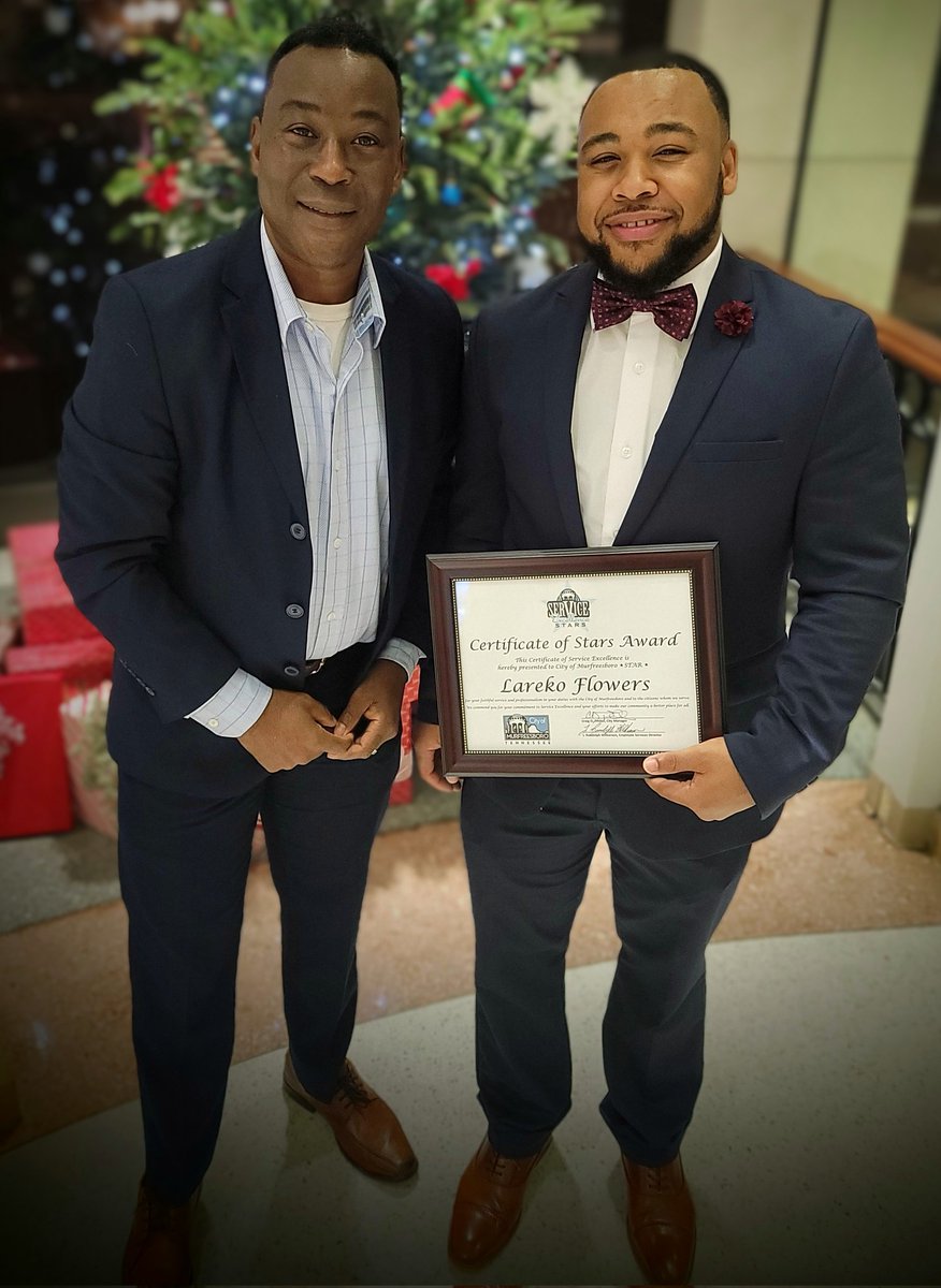 lflow009's tweet image. Happy Birthday to my first born. I'm proud of the man you've become.