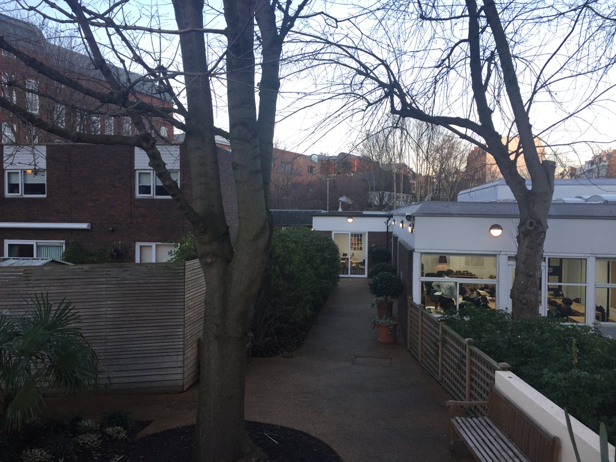 3BM_UK's tweet photo. It’s wonderful to see the refurbishment scheme at Thomas Jones Primary School come to fruition! The project involved façade improvements, landscape upgrades and installation of a new entrance pergola within the natural and peaceful setting of Thomas Jones Primary School. https://t.co/diDK2qom7J