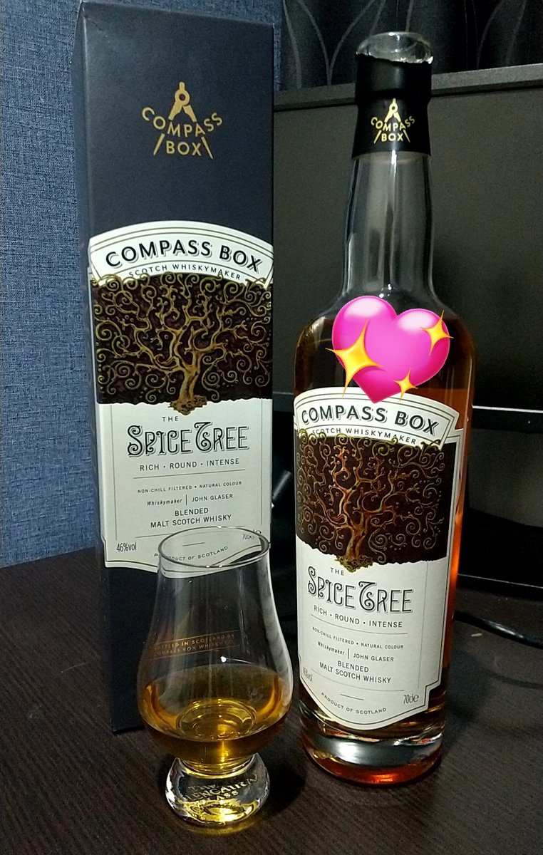 RinWhiskey's tweet photo. 初、コンパスボックス。
スパイス好きにはたまらんスパイスツリー。口の中に広がるスパイスのピリピリが幸せ。後味も長くていい。
夫が出張なので、書斎で飲んでます😆

#TWLC #コンパスボックス #SpiceTree https://t.co/KBWSabpruS