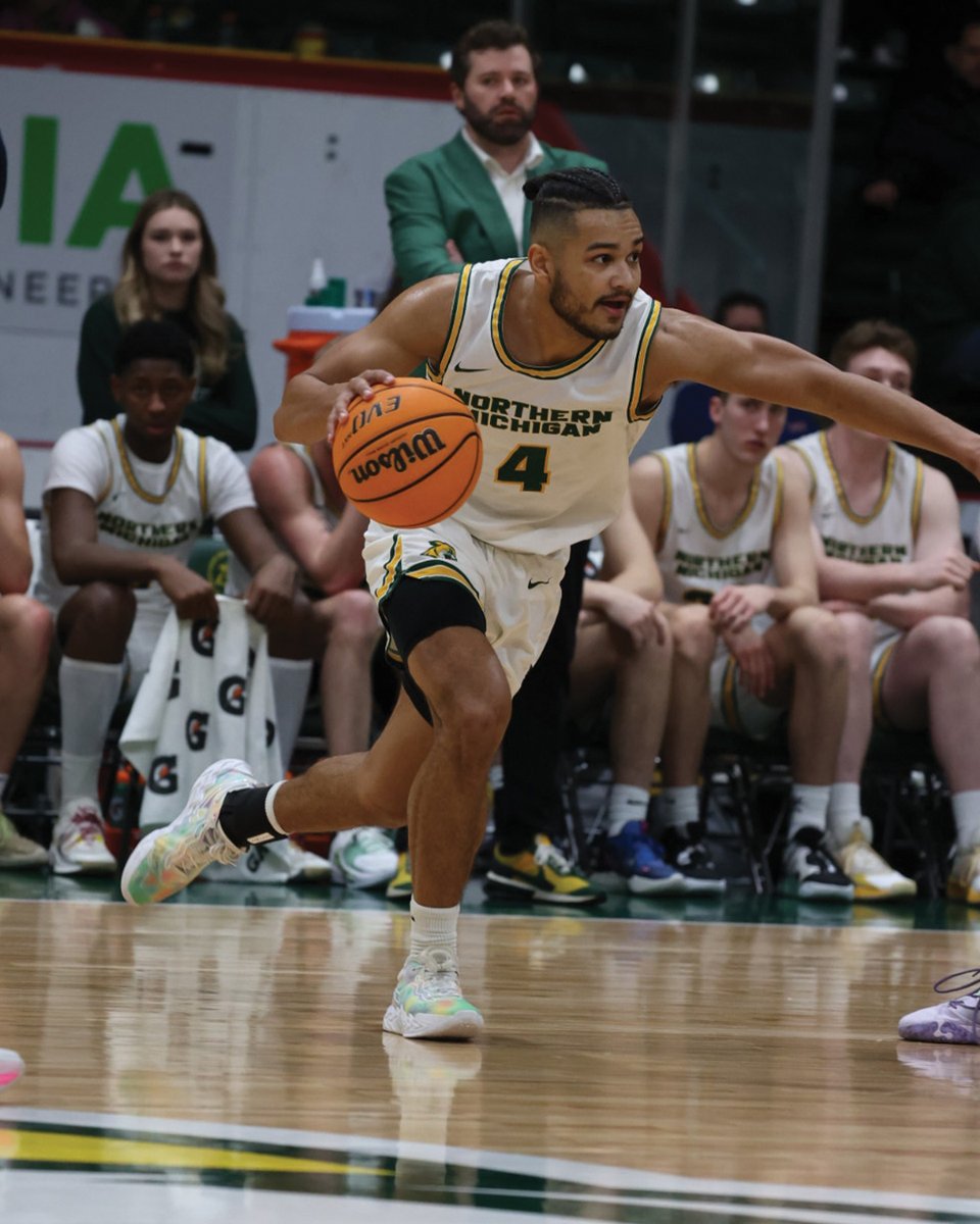 NMUMensBBALL's tweet photo. Congrats to Max Bjorklund, who was named to the Midwest Region All-Tournament Team.

#NMUwildcats #ShareNMU https://t.co/XugQfGIGVT