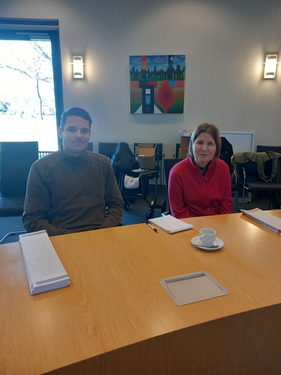 Vandaag helpen de sterkstudenten op de #Stembureaus voor de <a href="/ProvDrenthe/">Provincie Drenthe</a> in <a href="/Gemeente_Assen/">Gemeente Assen</a> als <a href="/Prokkel/">Stichting Prokkel</a> duo's!! En wat doen ze het met enthousiasme 😁👍 #inclusievestembureaus #verkiezingen15maart #stemmen