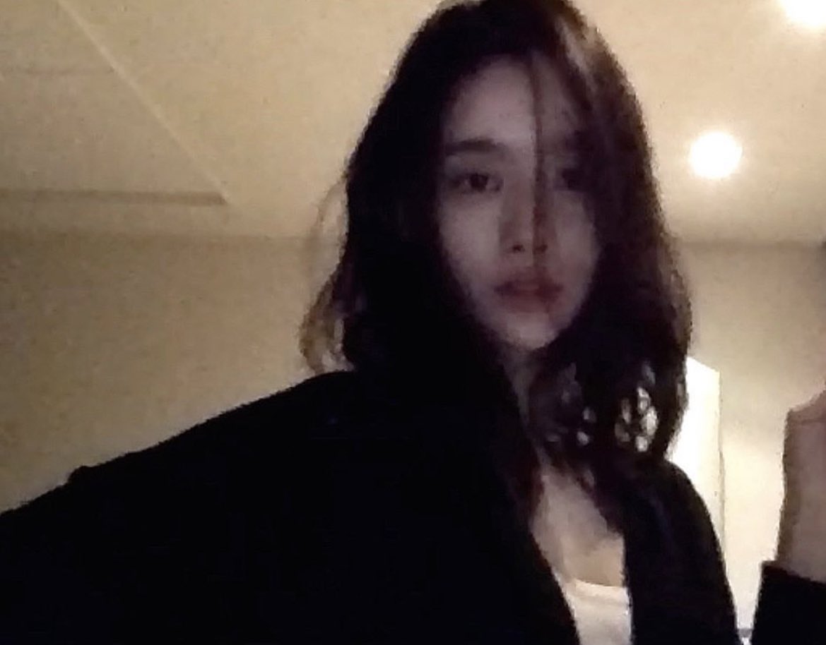 pangpairpang's tweet photo. 최혜정 본캐 차주영 언니의 
은은한 날티가 너무 좋아서 힘듦 https://t.co/UR8xwkMTa1