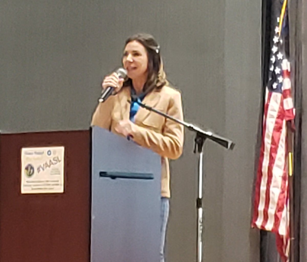 Thanks <a href="/ClassMcKnight/">Kim McKnight</a> for sharing as <a href="/VAASL/">VAASL</a> James Spring Regional keynote speaker! #vaasl