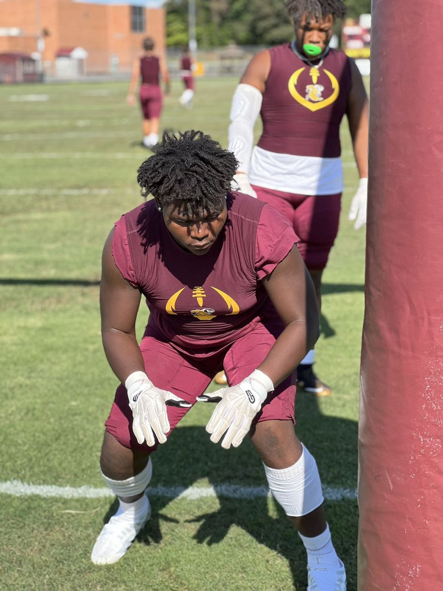 jaylanpannell56's tweet photo. Back in Blacksburg this Saturday! Go Hokies! @HokiesFB @VTScoop247 @recruitvt @CoachEBrooks @lino_lupinetti @CoachPryVT @CoachMeeks_Bees @CoachWashDC @VaPrepsRivals https://t.co/epxoG2UxCT