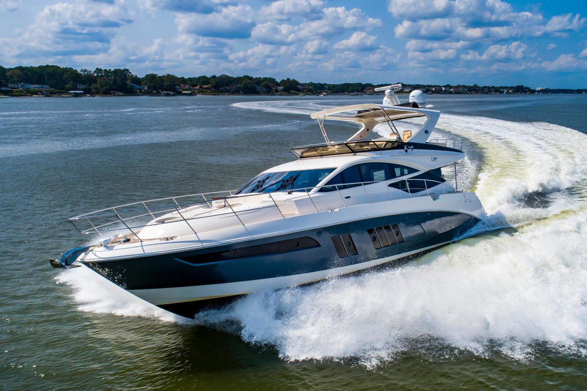 Congratulations to the new owners of the Sea Ray L650 Fly "The Larriott", which closed this week in Palm City, Florida! The buyers and sellers were both represented by Bluewater Sales Professional Scott James. Thank you for your business! #searay #motoryacht #bluewateryachtsales