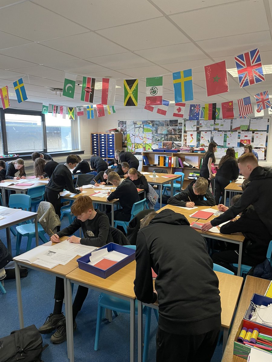 Ross High Geography tweet media