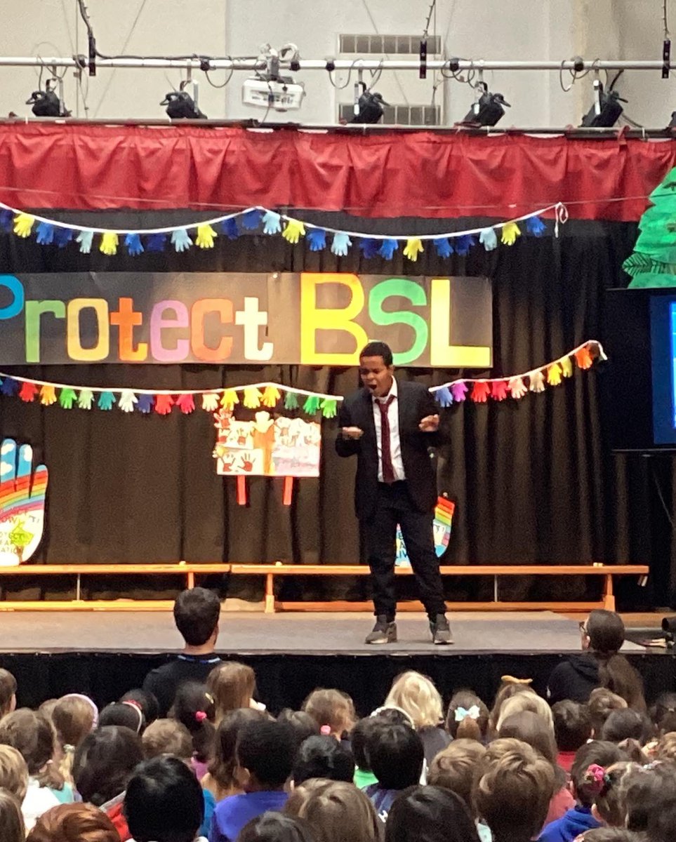 BlancheNevile's tweet image. We kicked off this year’s #SignLanguageWeek with a bang!

Primary pupils put on a fantastic assembly for our wider school community about the history of #BSL &amp;amp;importance of #SLW.

Confidently focusing this year’s theme #ProtectingBSL they made us truly #proud!
@BDA_Deaf #BSL #BN