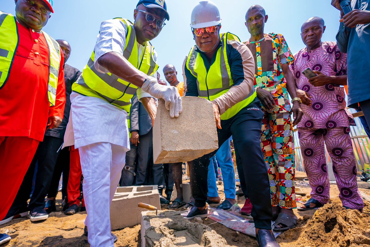 Babajide Sanwo-Olu tweet media