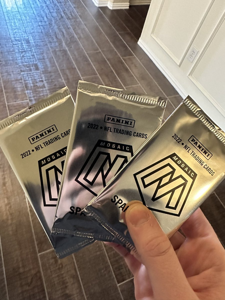 PJsCards2122's tweet photo. They keep coming @PaniniAmerica https://t.co/WD9IKtGQtW