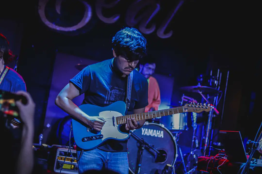 FunkerosMx's tweet photo. Unas fotos de #DjPerro de su show del domingo en #Puebla 🔥
Galería completa en este link 👇
https://t.co/2IYJl3LSEl https://t.co/OCCZctHvkX
