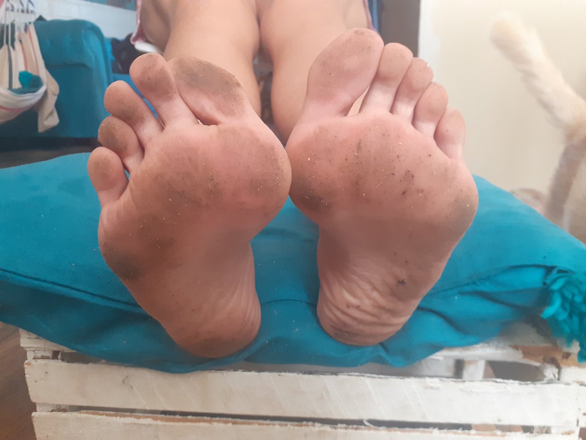 HotPinkPawsMile's tweet photo. Commission #2 (Thanks a lot!)
"Dirty soles in shorts"
#sexyfeet #footfetish #feetfetish #feet #foot #toes #barefoot #toenails #feetmodels #barefeet #feetgirl #feetfinder #feetgodess #soles #dirtyfeet https://t.co/s6uZi7dEIh