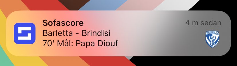 perbjorl's tweet photo. Mål av Kalmar FF legenden ⁦@papadiouf27⁩ #exkff 🔴⚪️ https://t.co/SmZ9TUkL6K