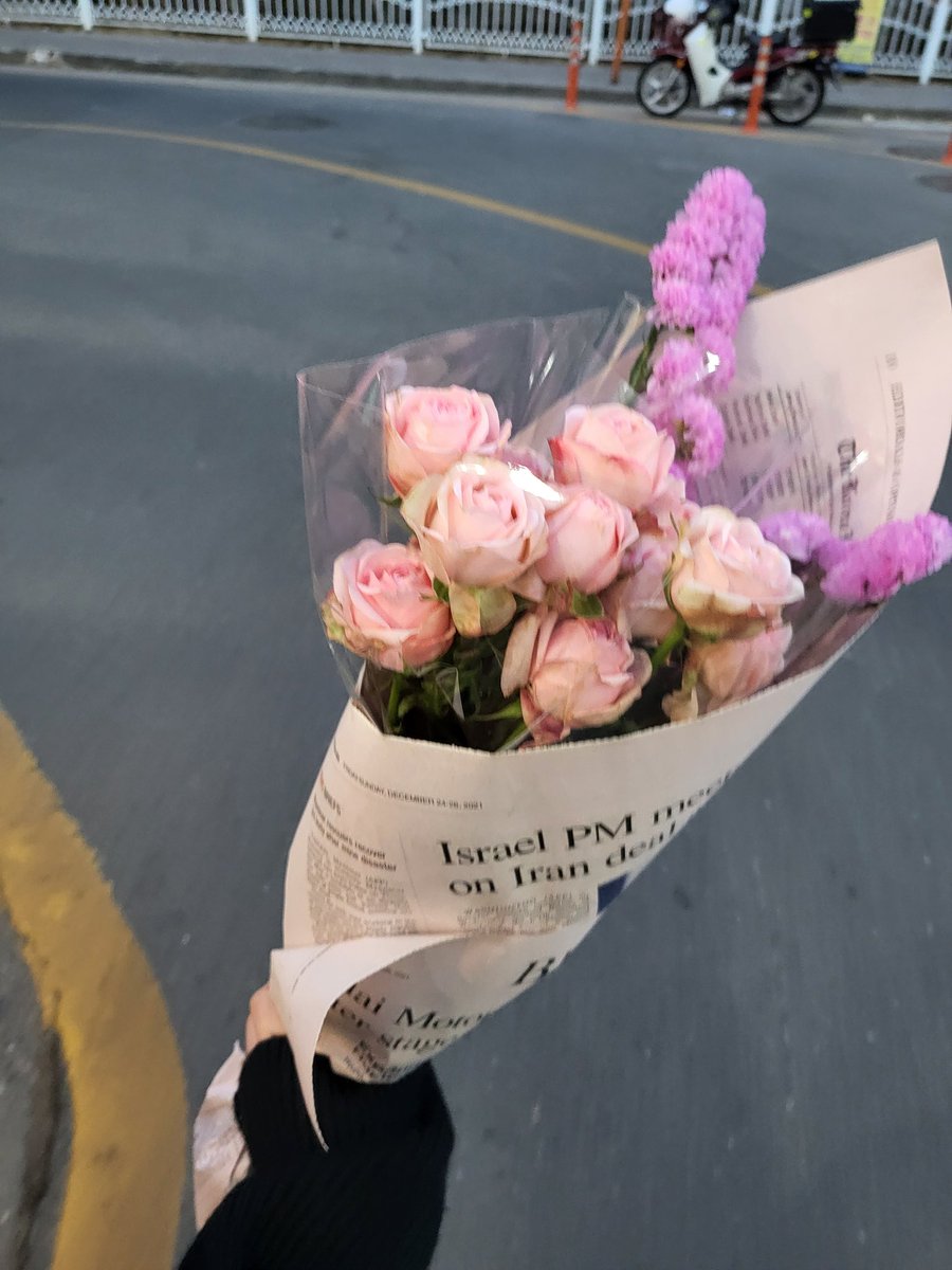 soijr_02's tweet photo. #FLOWERS https://t.co/h1CLa2EvI8