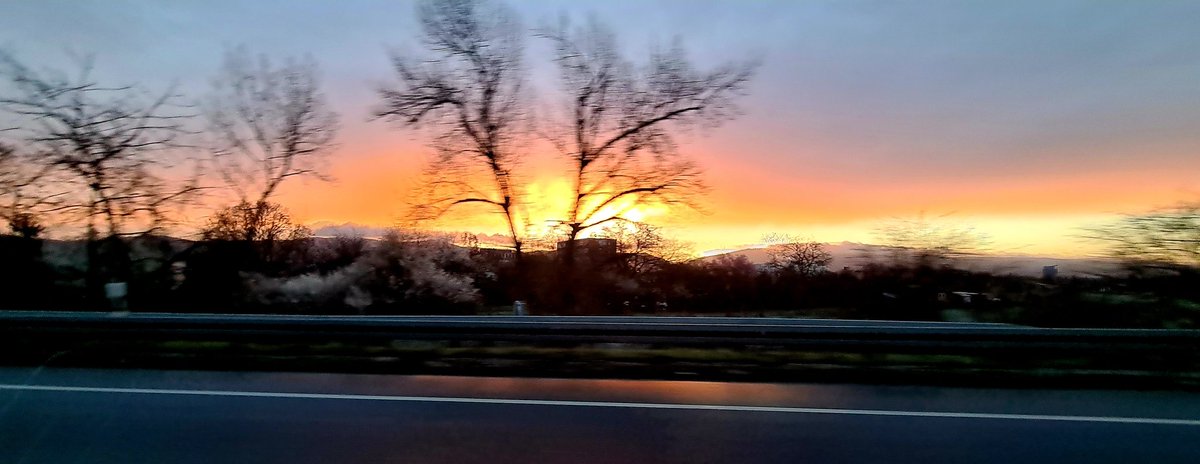 PROLOG_TEAM's tweet photo. Irgendwo auf der A5, heute Morgen. https://t.co/xRoK1J8mAb