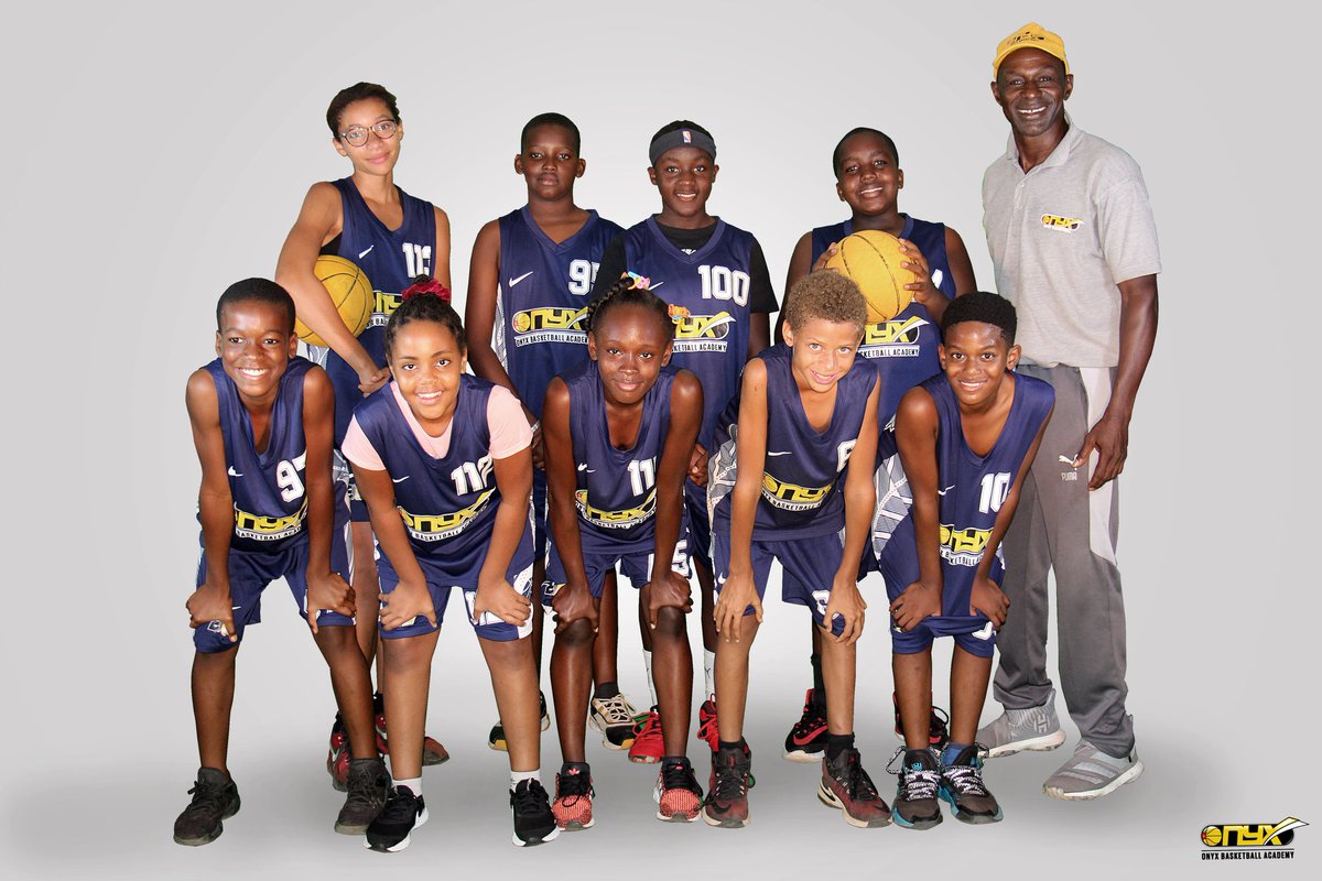 onyx_academy's tweet photo. Toujours garder le sourire. 

Déjà mercredi, nous espérons que jusque là vous passez une agréable semaine. 

 #onyxbasketball #createurdefutur #recettedechampions https://t.co/1zHiUVIt6q