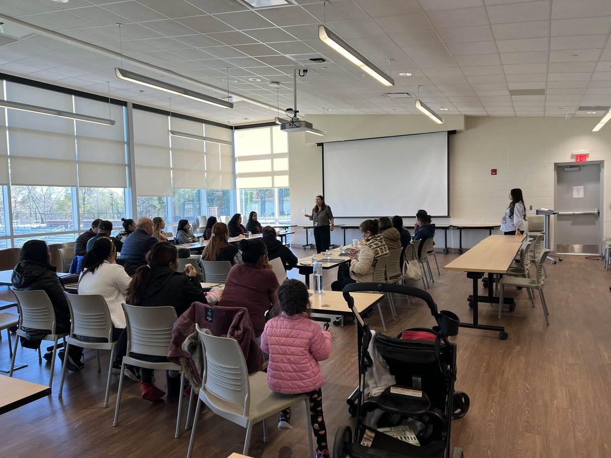 We started the day off learning about Midlands Middle College. Go, Mandy Wilson and team! We also shared what our Lex One career specialists can offer to our students during Alma Puente Ruiz’s ESOL mentoring group meeting.