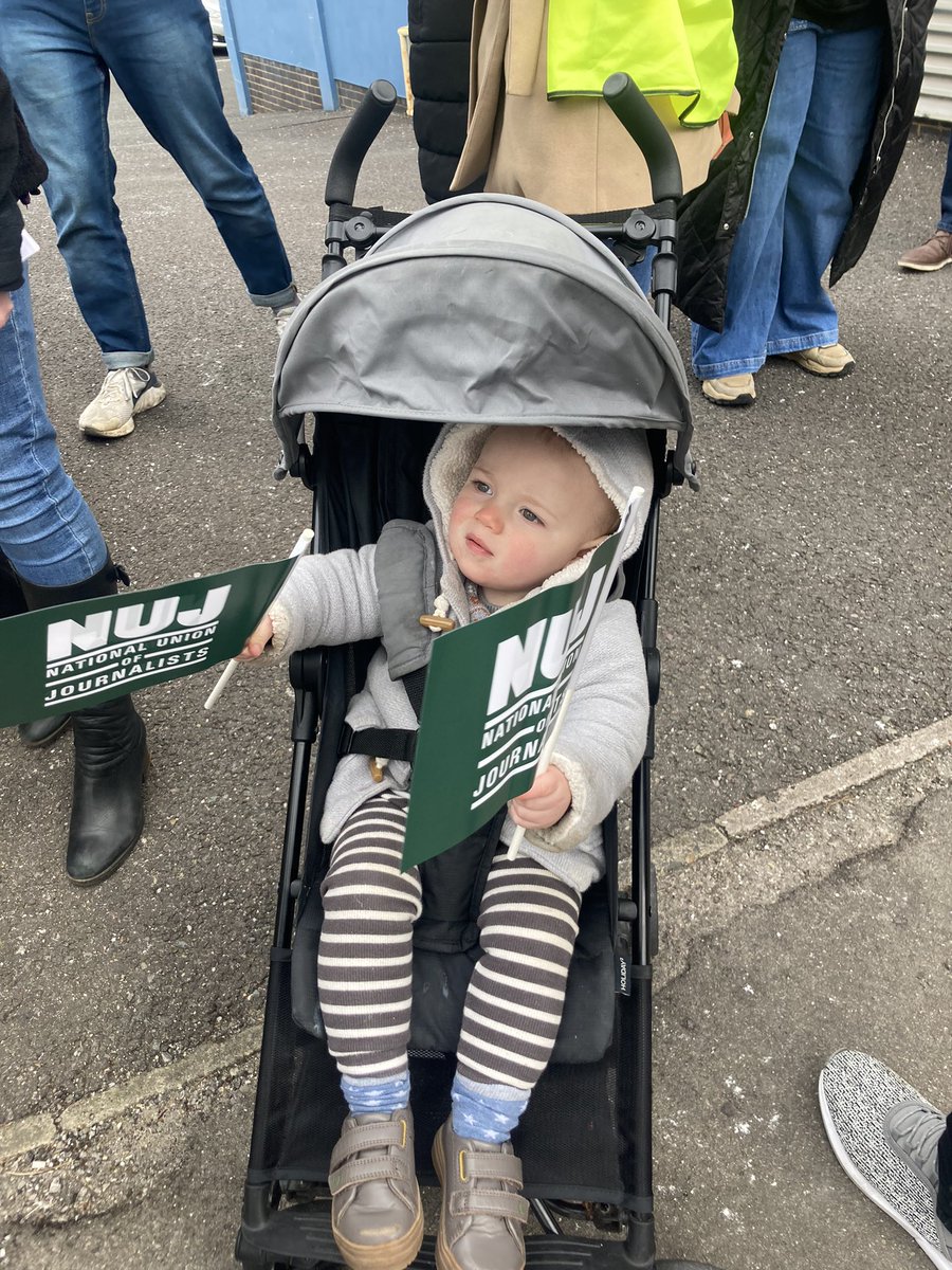 Marie Lennon tweet media