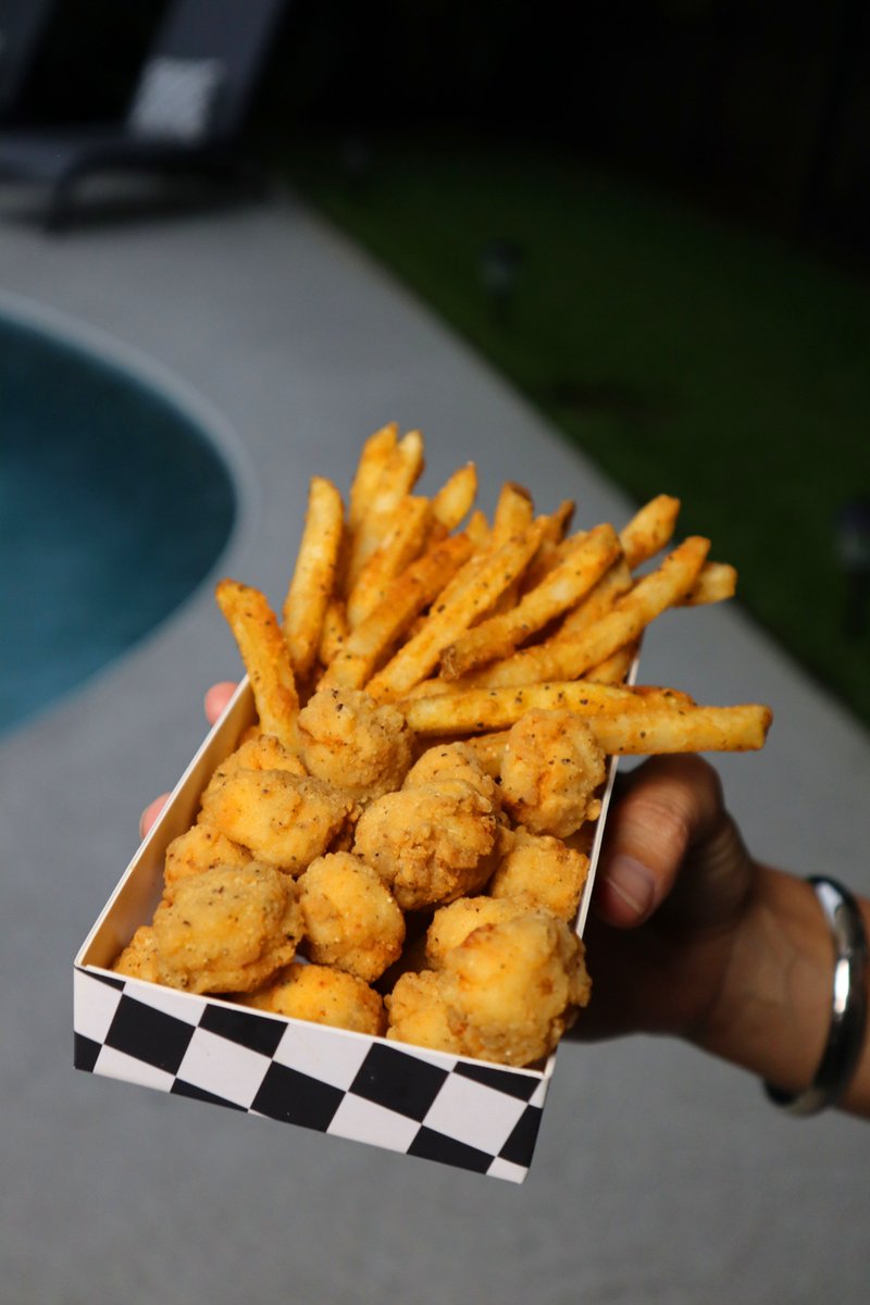 Checkers and Rally's on Twitter "People debate what nuggets should be