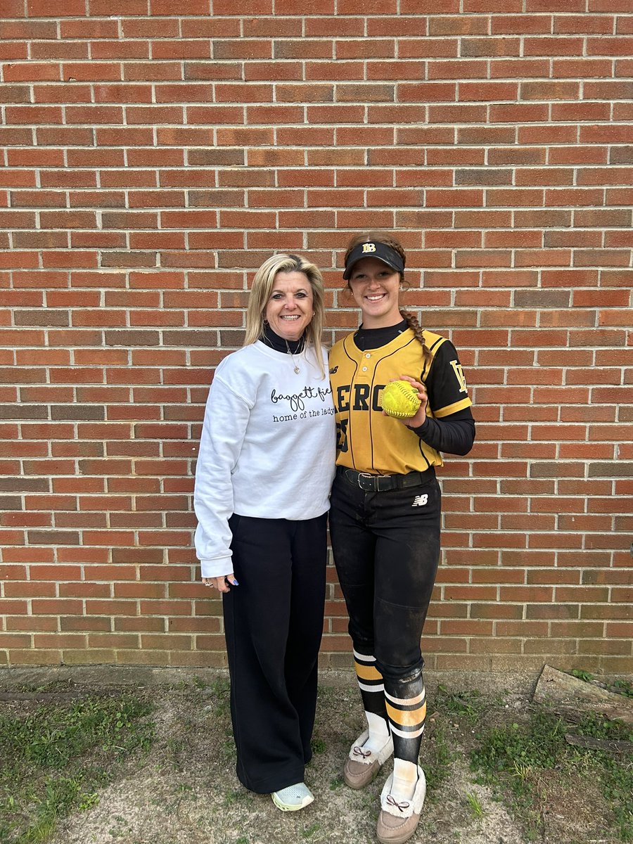 Gracie Mitchell tweet media