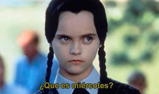 Jefe: Está es la tercera vez que llegas tarde en la semana, ¿sabes lo que significa?

Yo: