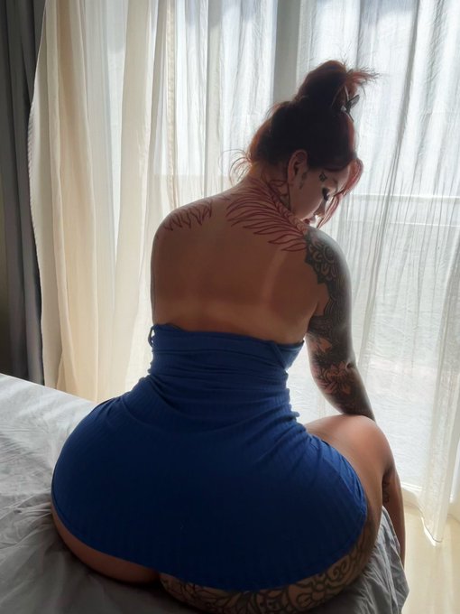 New tattoo❤️ can&rsquo;t wait for it to be finished🥰 https://t.co/KB48sJj6O0