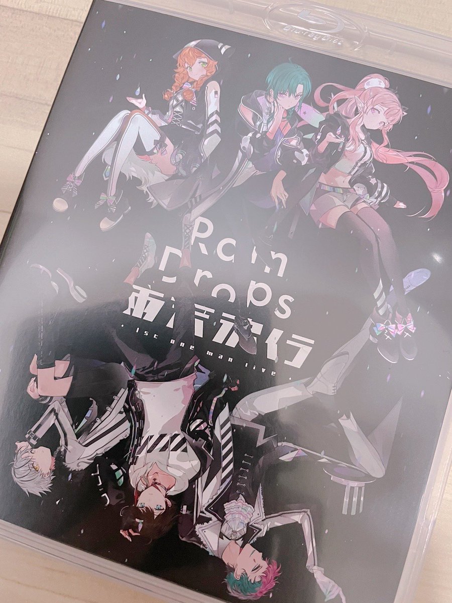 「ご飯美味かった〜〜!!!ケーキまじで美味かった!!!!! 」|しぶたに🐏のイラスト