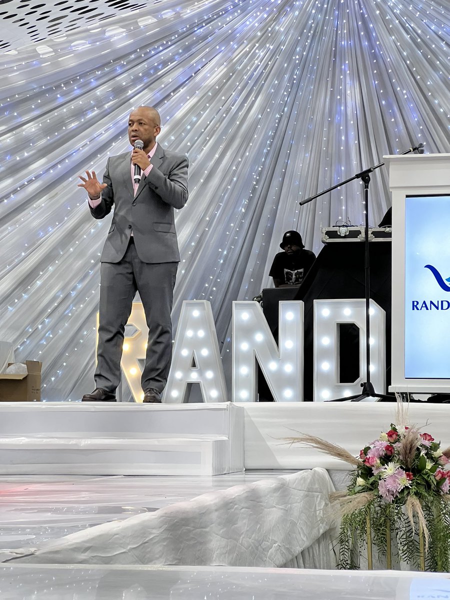 Rand_Water's tweet photo. Rand Water Chief Executive, Mr. @SiphoMosai will be interviewed by Sally Burdett on @eNCA tonight at 18:30. 

Please tune in… 

#RandWater #FindingNewWays [NS] https://t.co/ovUUewLBpb